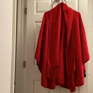 Vicuña (Wool) Peruivan Cape